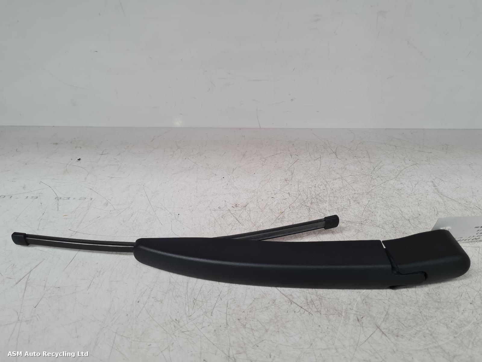 View Auto part Wiper Arm Ford Focus 2023