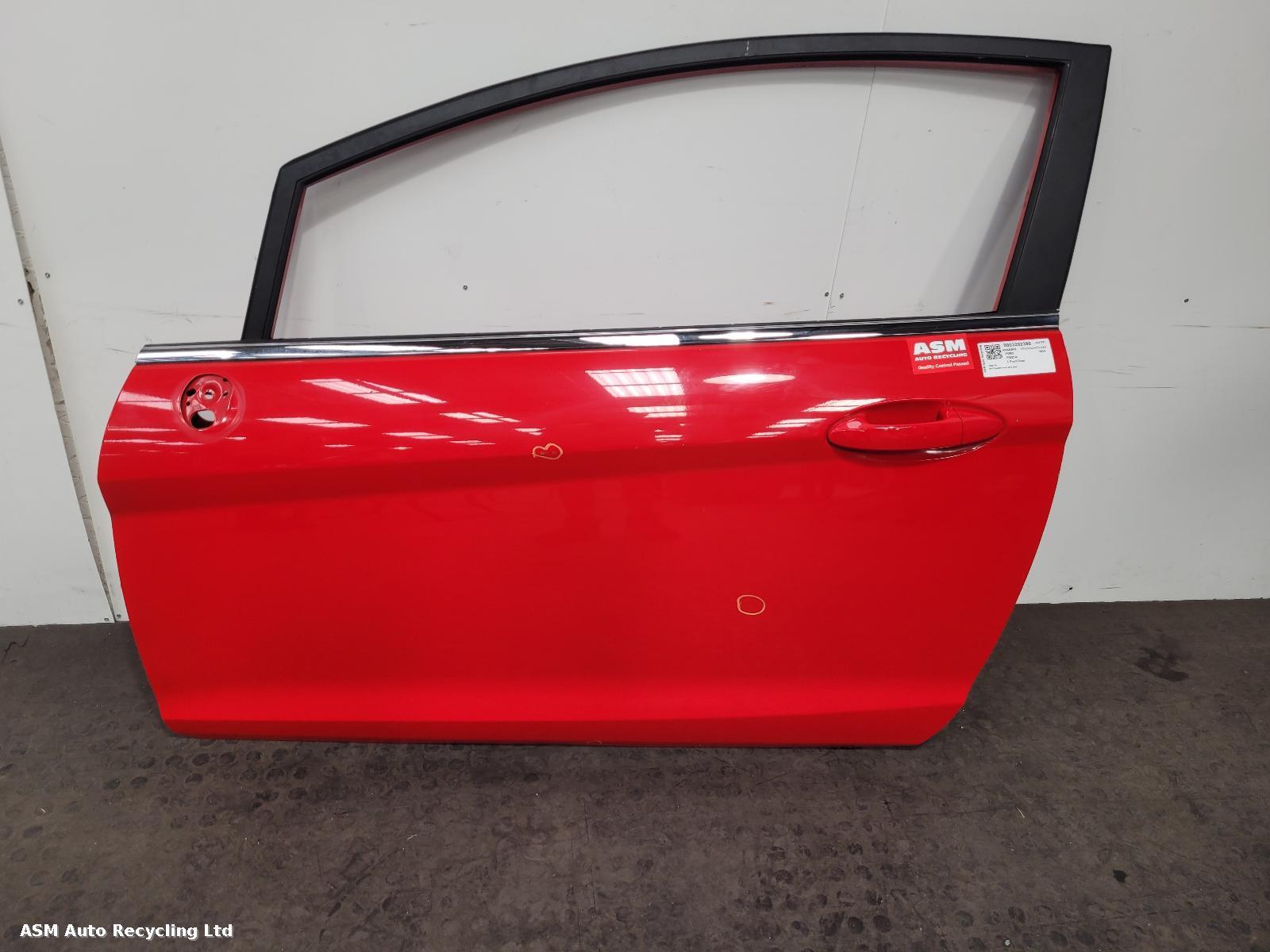 View Auto part L Front Door Ford Fiesta 2014