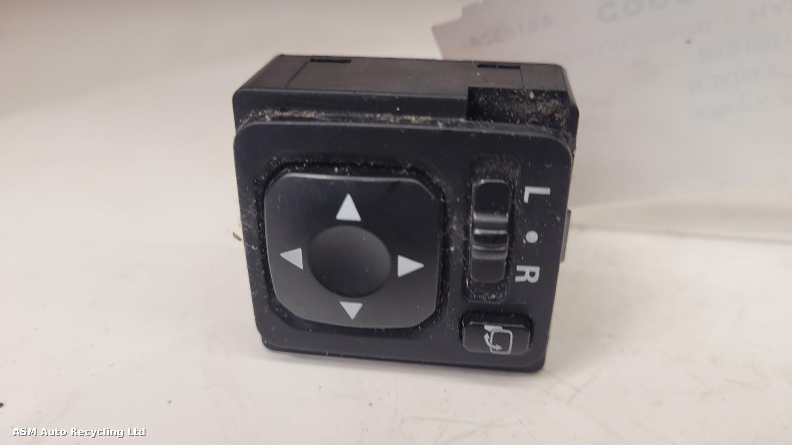 View Auto part Mirror Switch Mitsubishi Outlander 2011