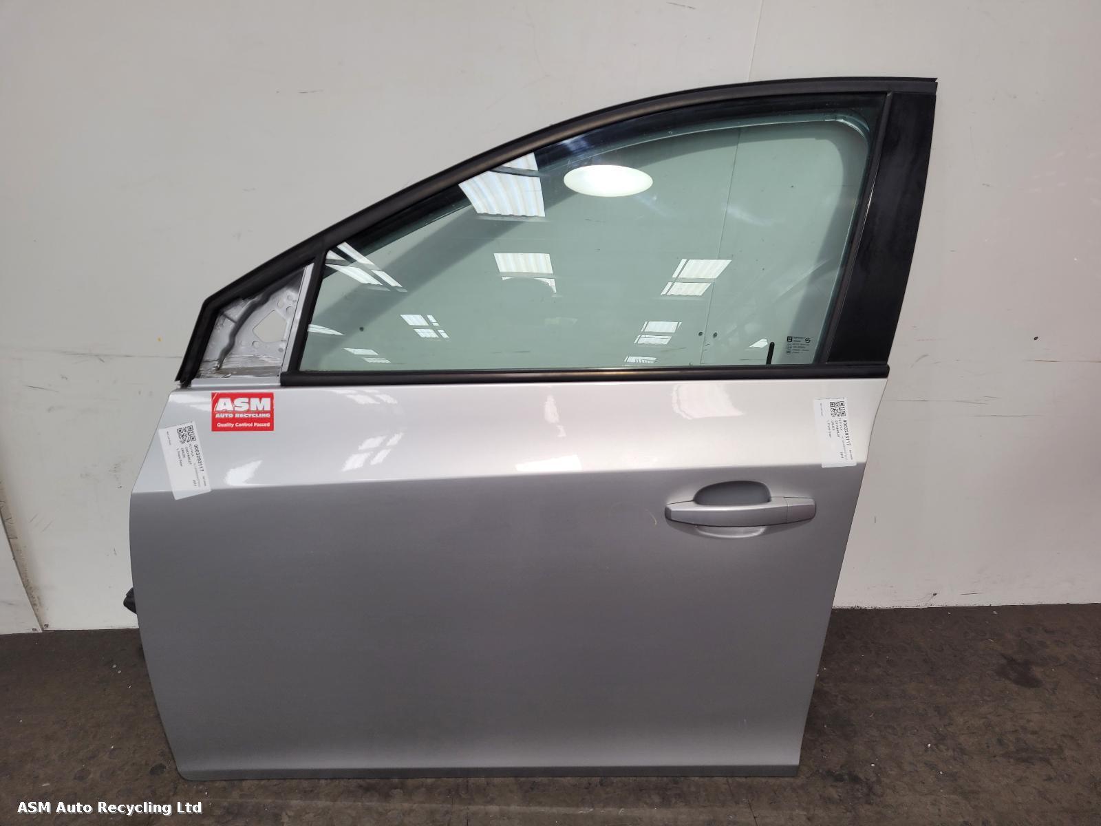 View Auto part L Front Door Chevrolet Cruze 2011