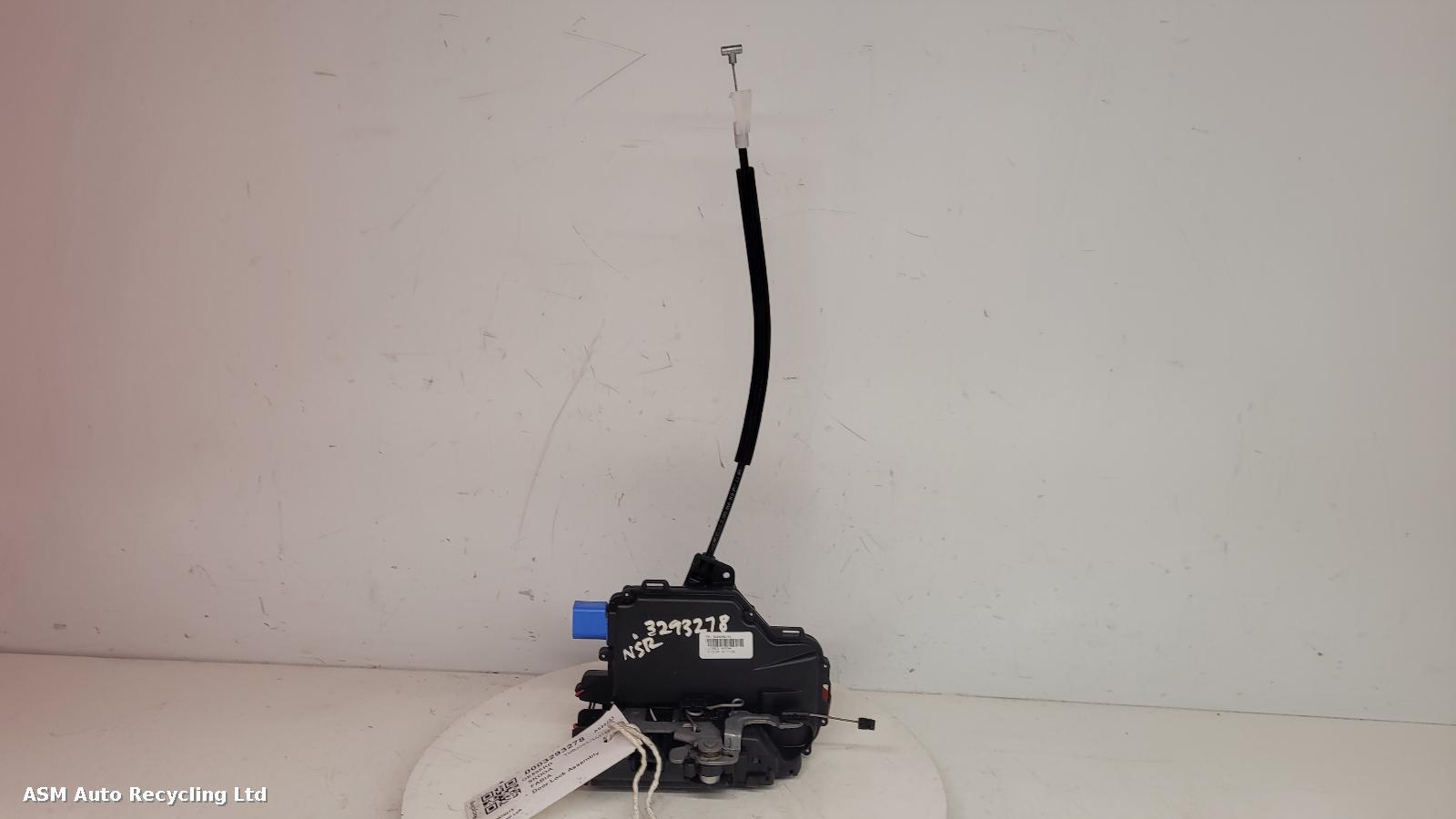 View Auto part Door Lock Assembly Skoda Fabia 2010