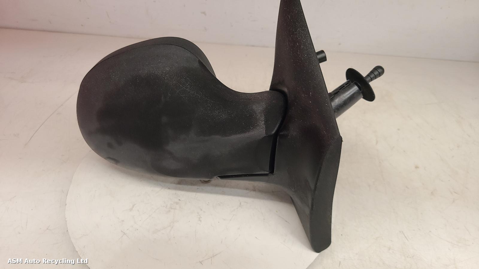 View Auto part R Door Mirror Renault Twingo 2010