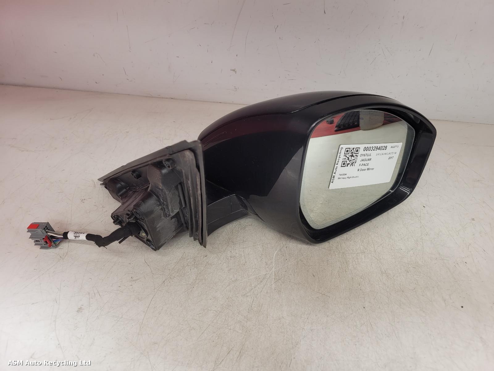 View Auto part R Door Mirror Jaguar F-pace 2017