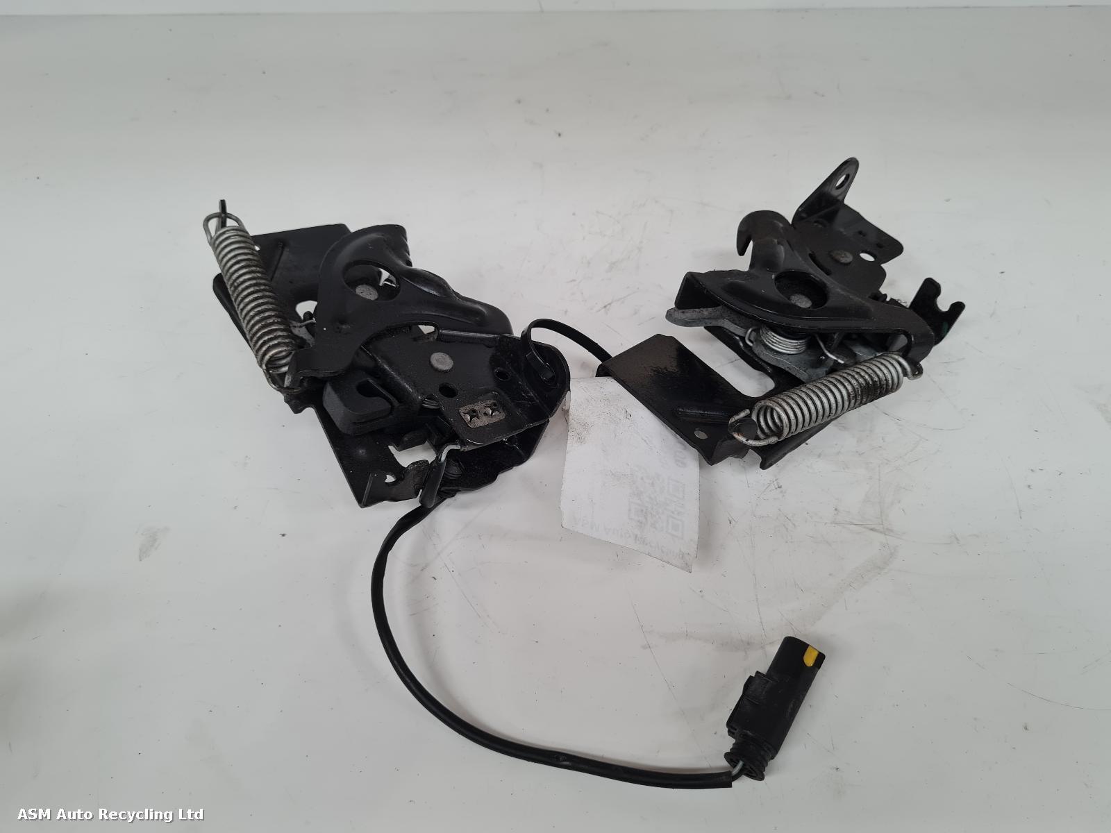 View Auto part Bonnet Latch Bmw 1 Series 2014