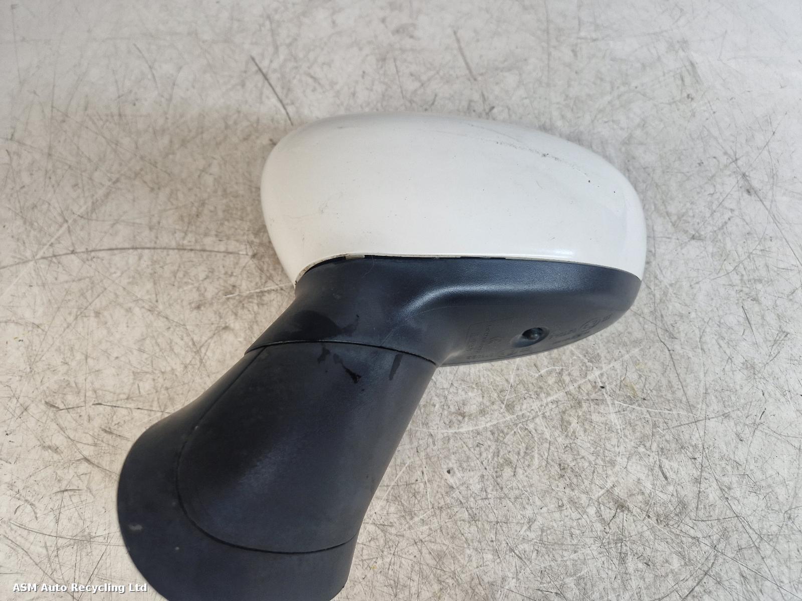 View Auto part L Door Mirror Fiat Punto Evo 2011