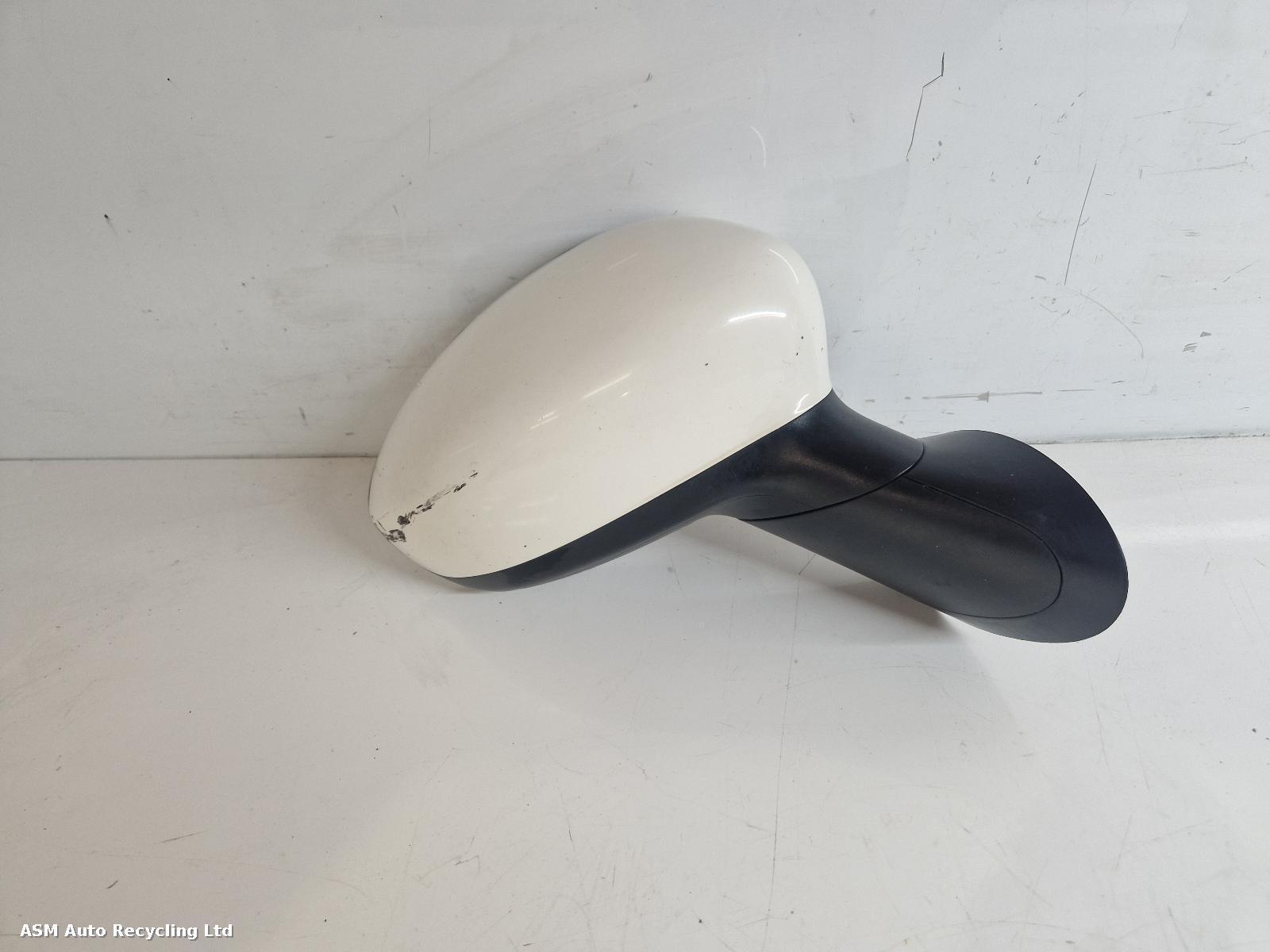 View Auto part R Door Mirror Fiat 500 2009