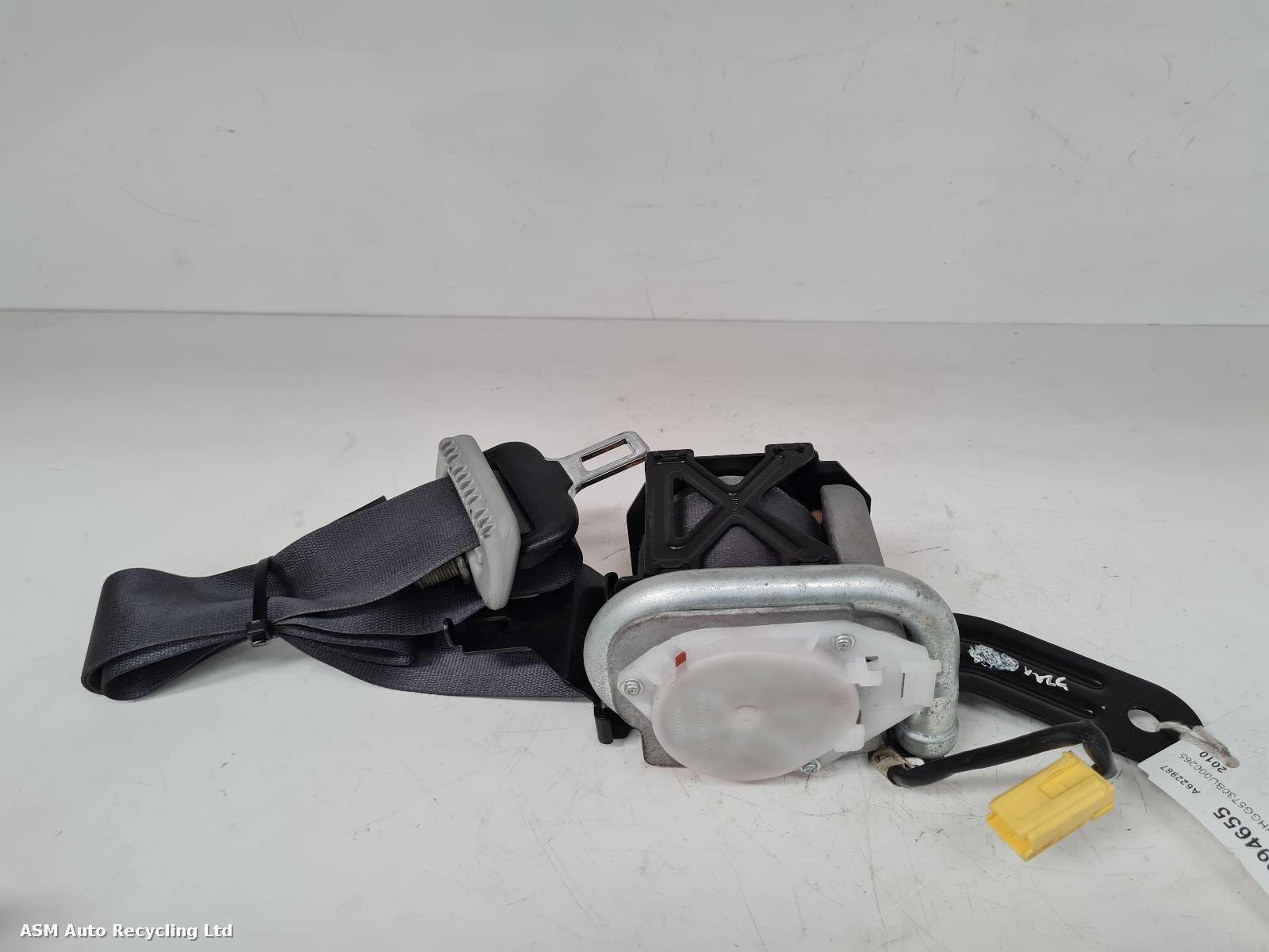 View Auto part Seat Belt Honda Jazz 2010