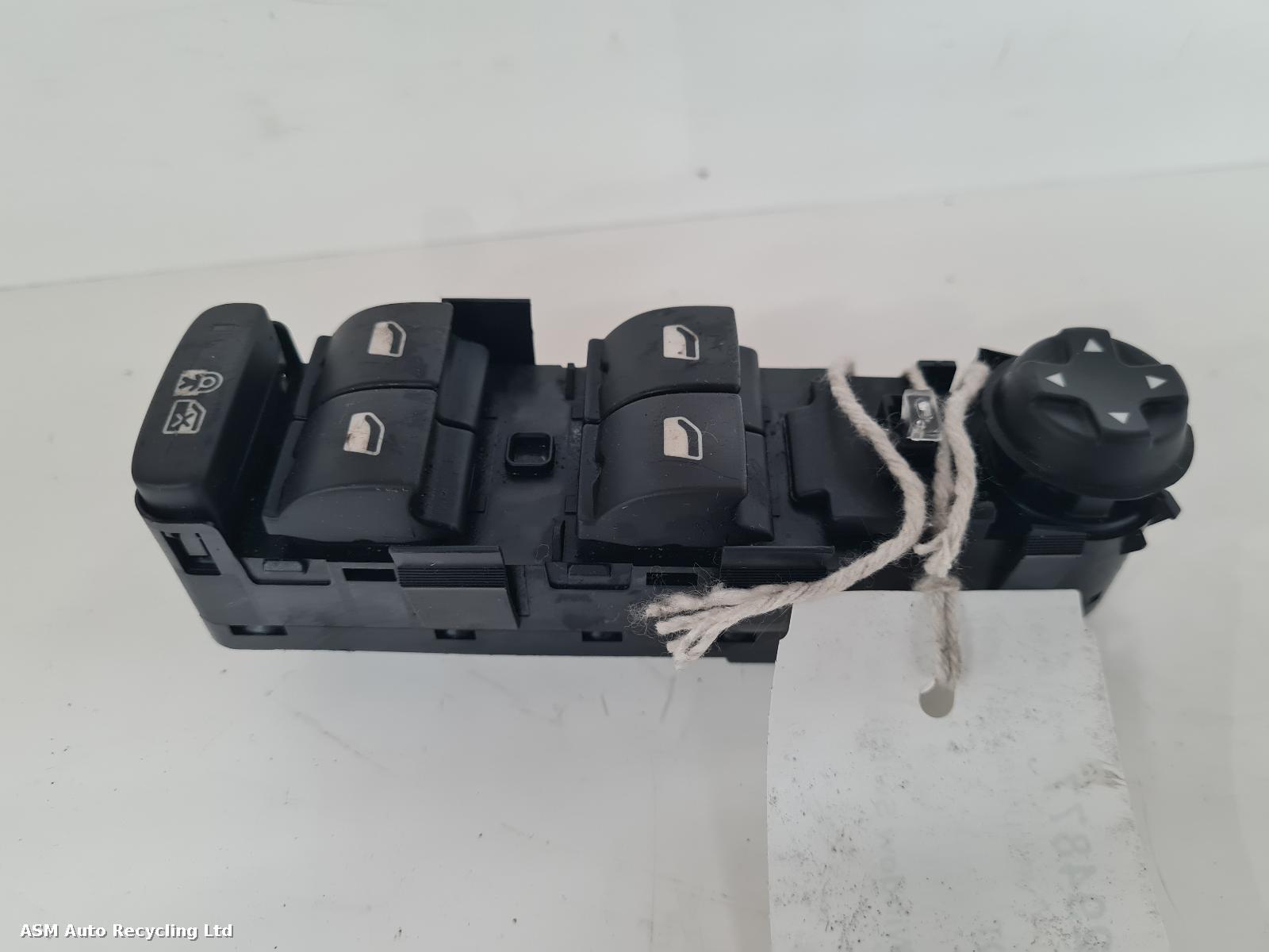 View Auto part Elect. Window Switch Peugeot 3008 2014