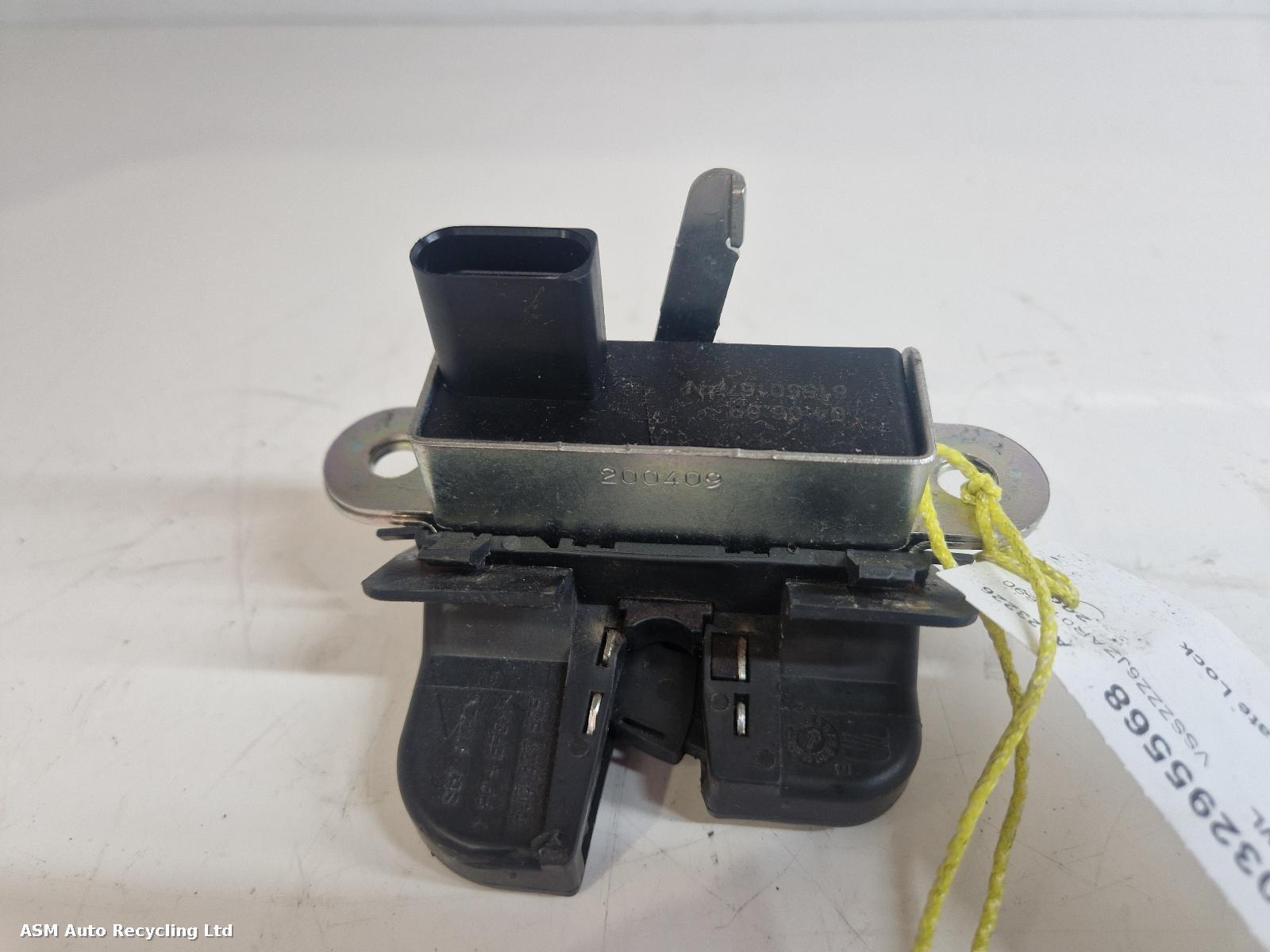 View Auto part Bootlid/Tailgate Lock Seat Ibiza 2009