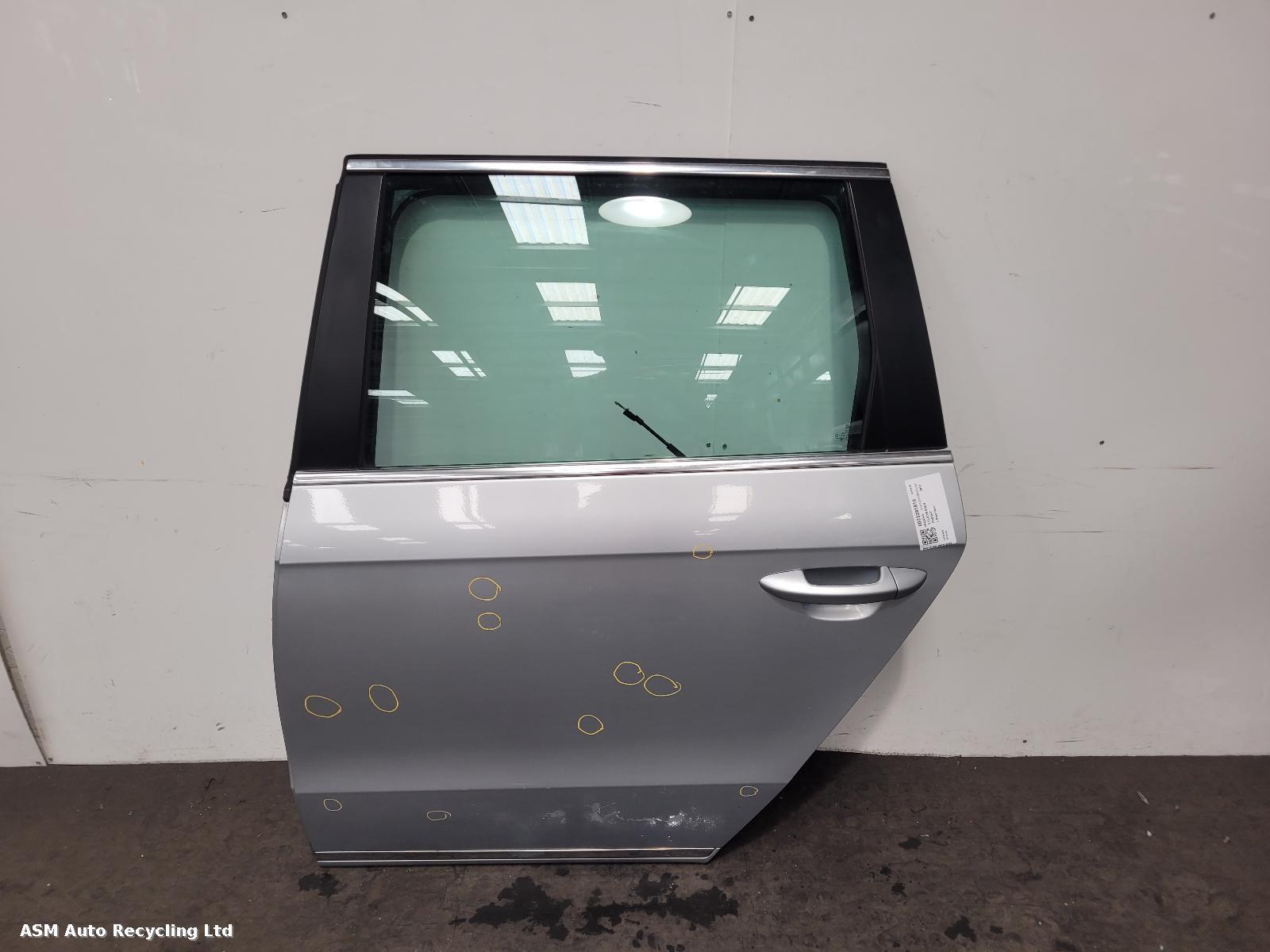 View Auto part L Rear Door Volkswagen Passat 2013
