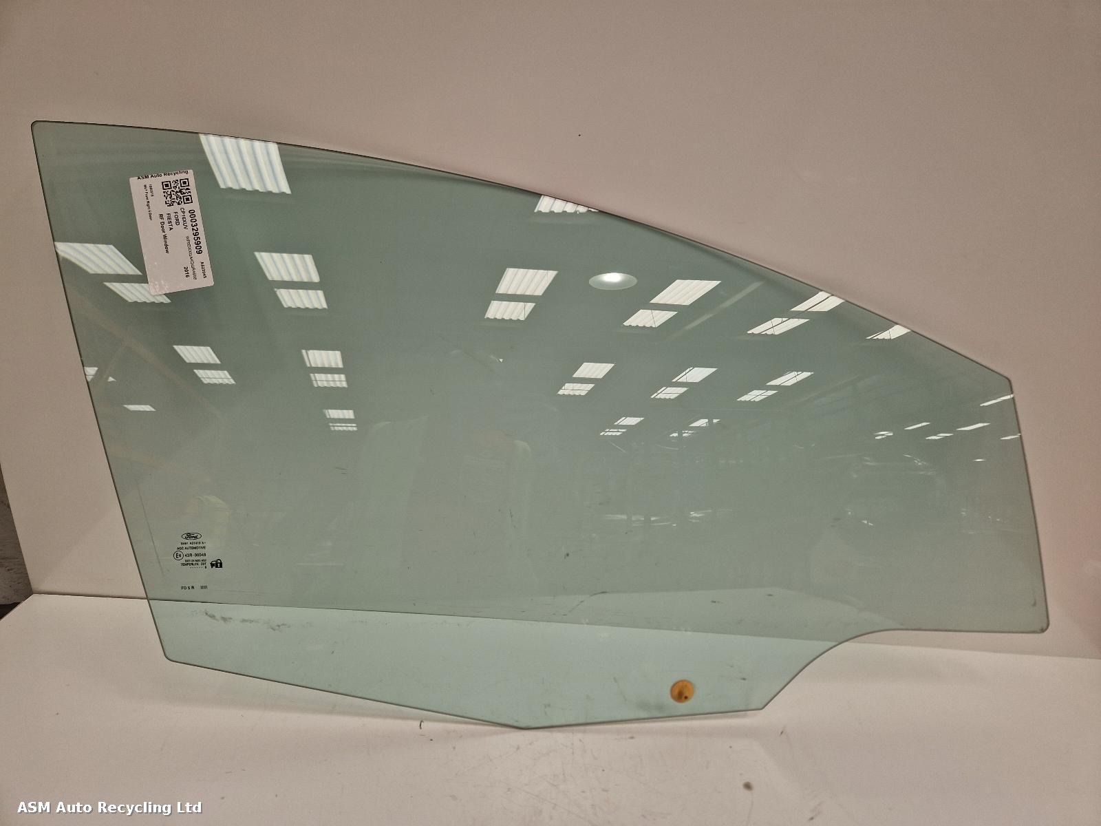 View Auto part RF Door Window Ford Fiesta 2016