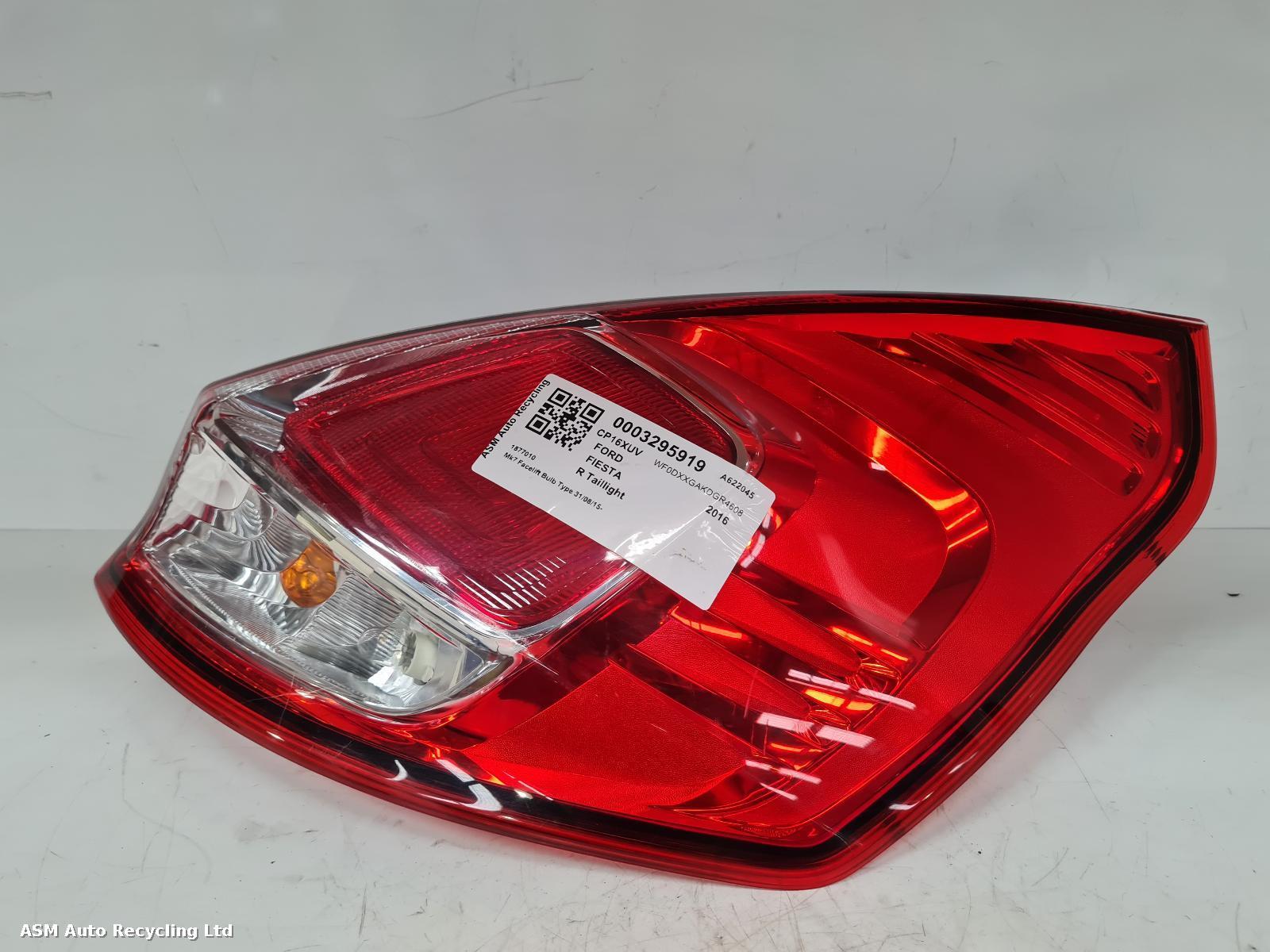 View Auto part R Taillight Ford Fiesta 2016