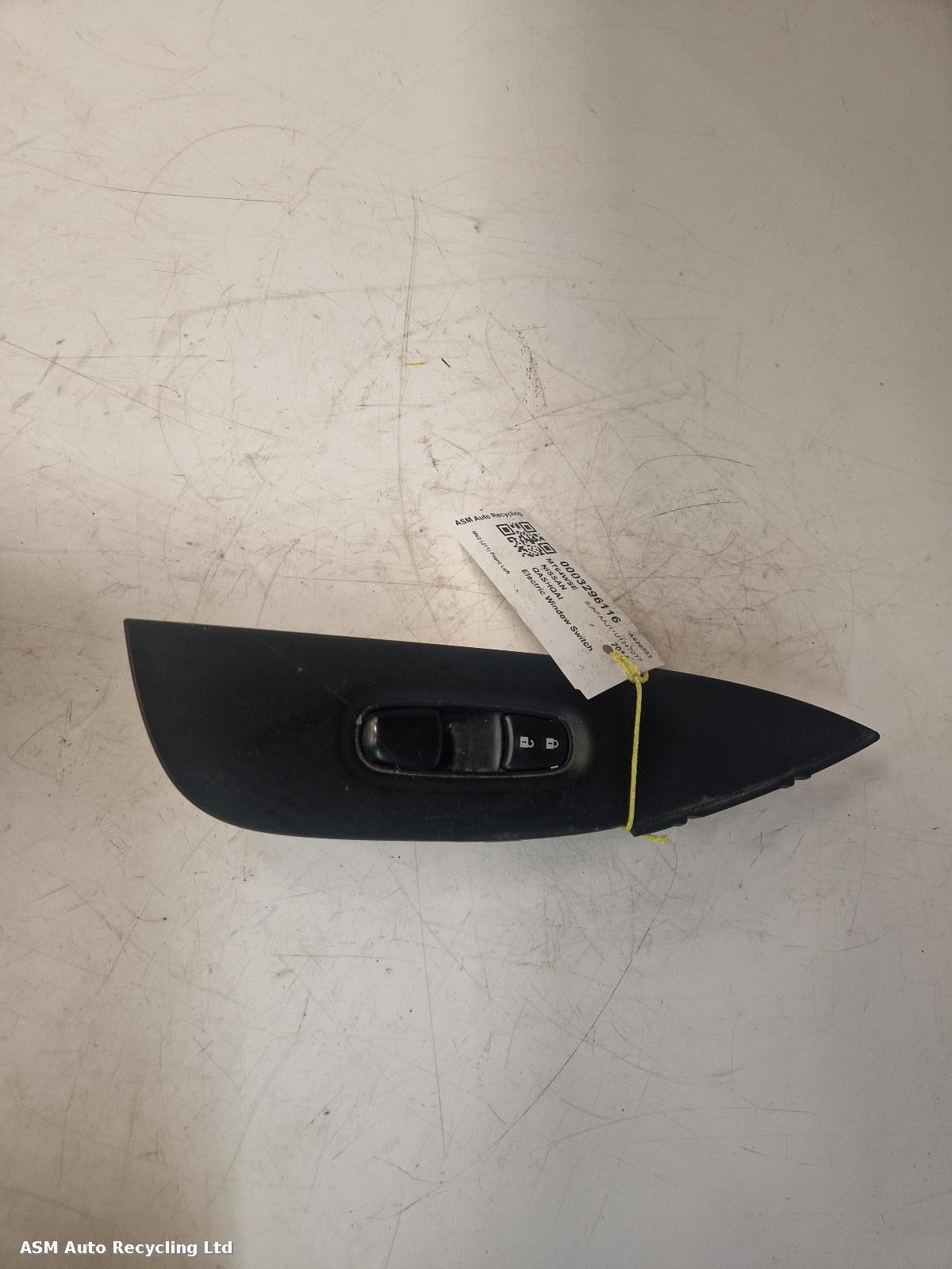 View Auto part Elect. Window Switch Nissan Qashqai 2014