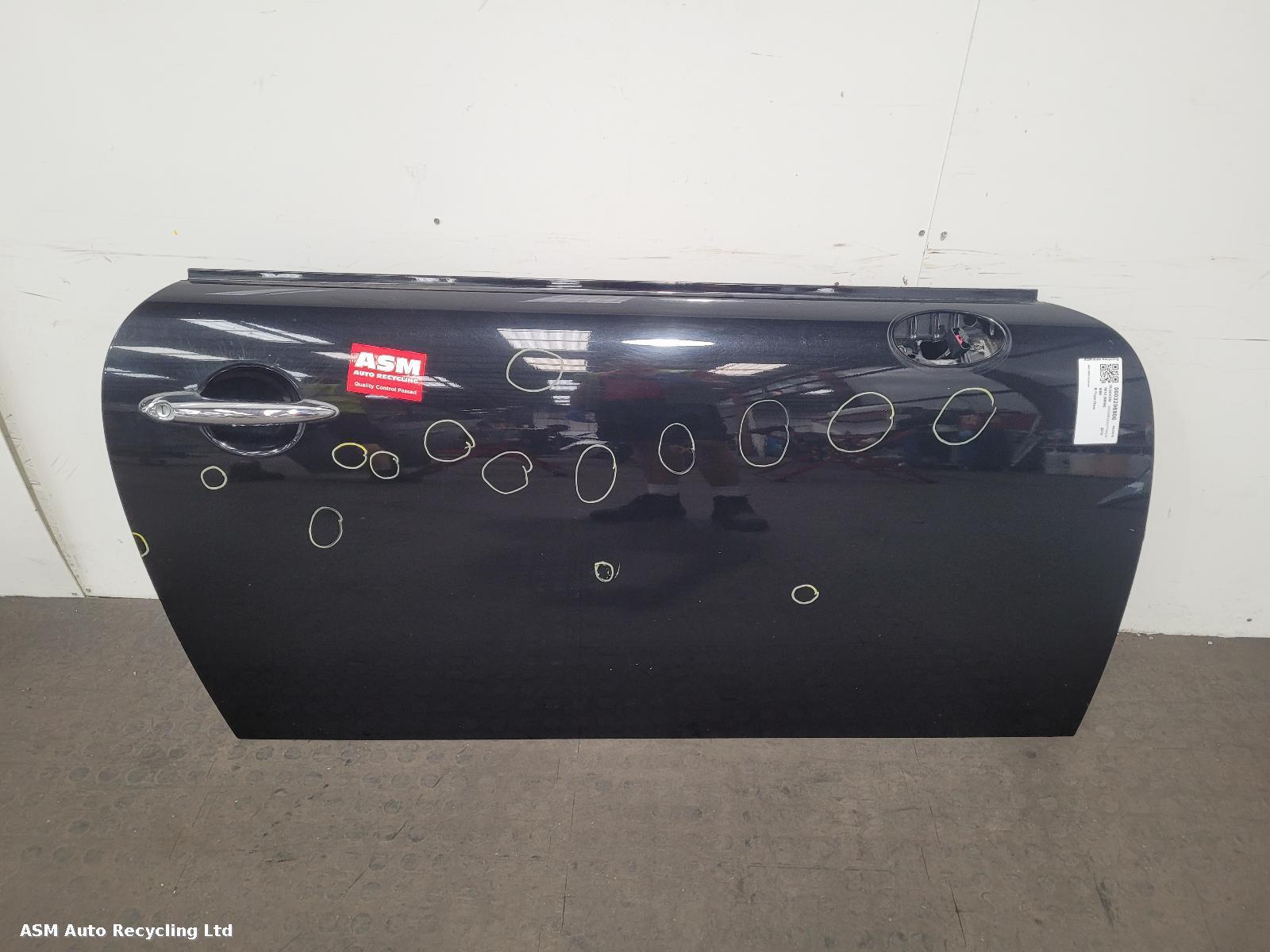 View Auto part R Front Door Mini (bmw) Mini 2010