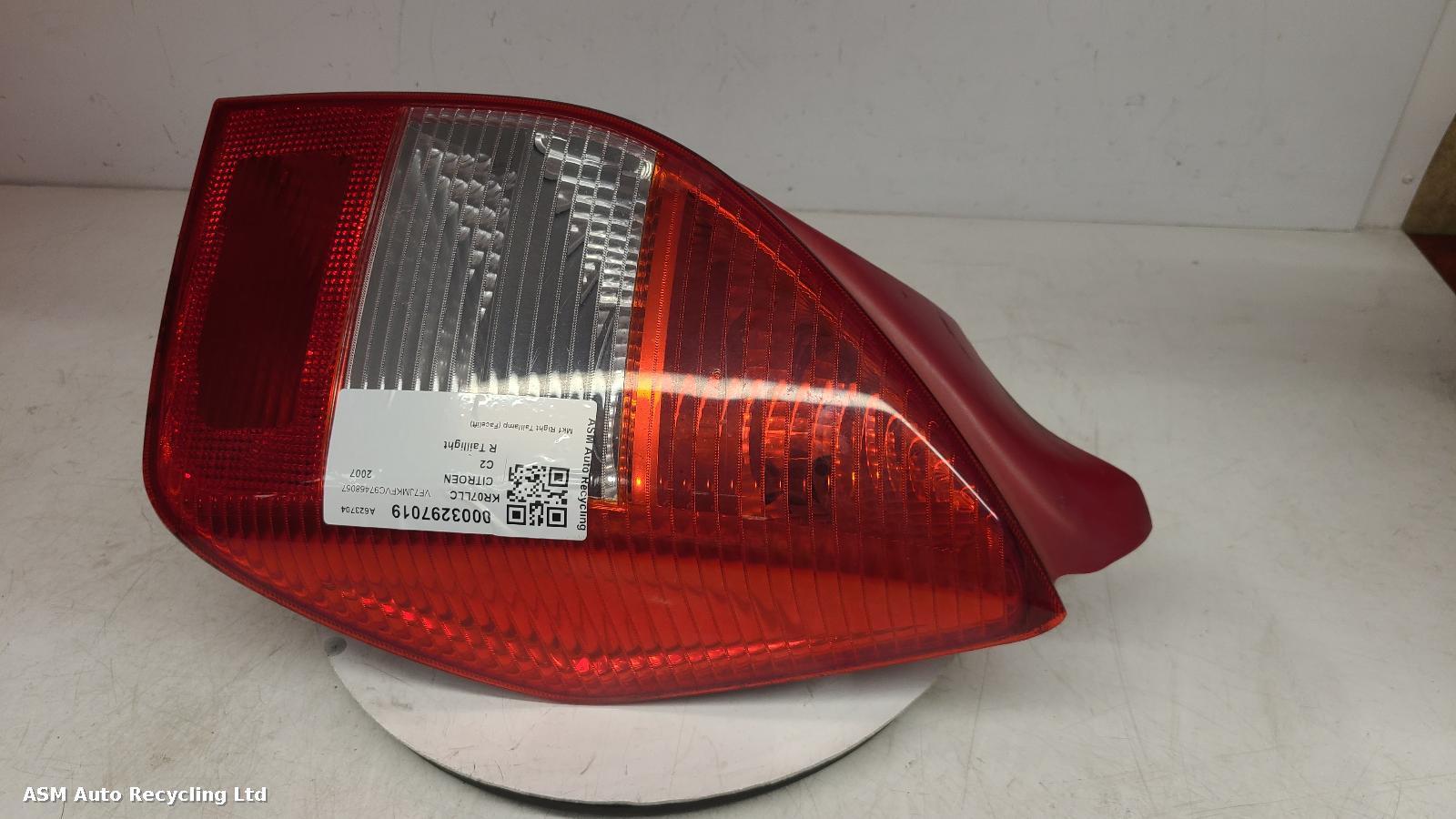 View Auto part R Taillight Citroen C2 2007