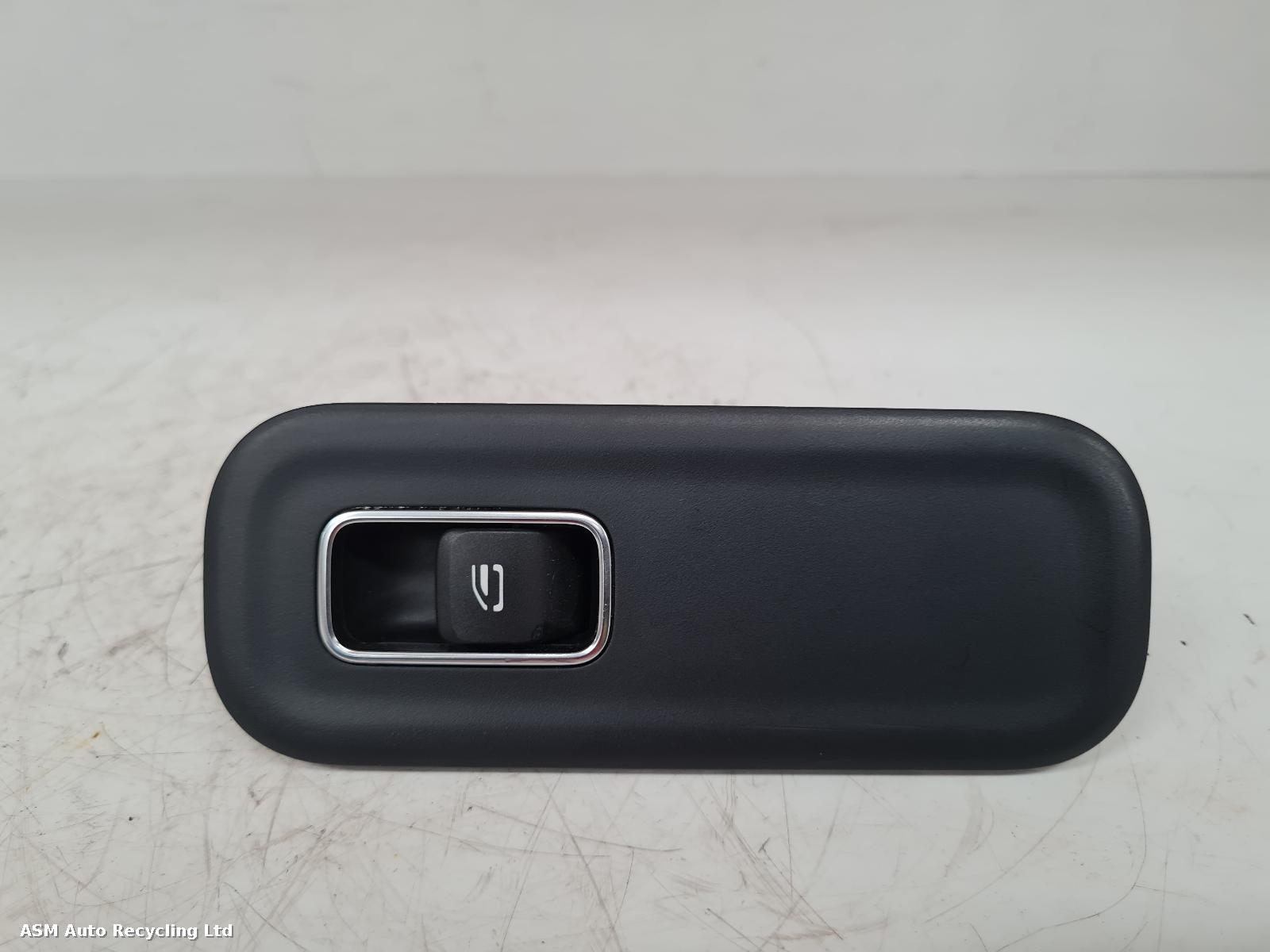 View Auto part Elect. Window Switch Mercedes A Class 2021
