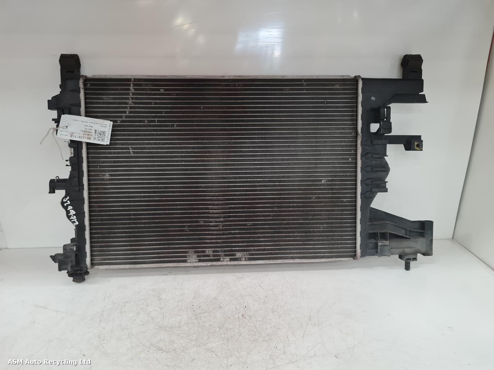 View Auto part Radiator Vauxhall Astra 2016