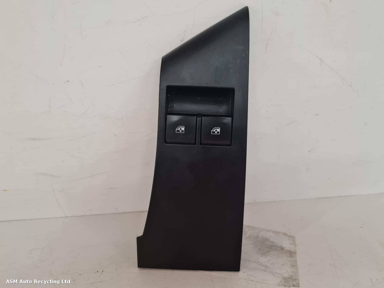 View Auto part Elect. Window Switch Vauxhall Astra 2016