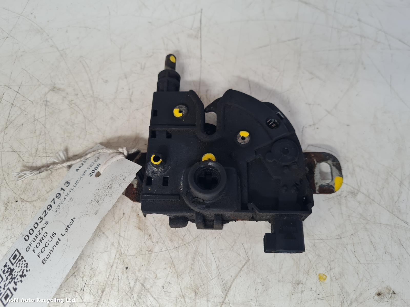 View Auto part Bonnet Latch Ford Focus 2008