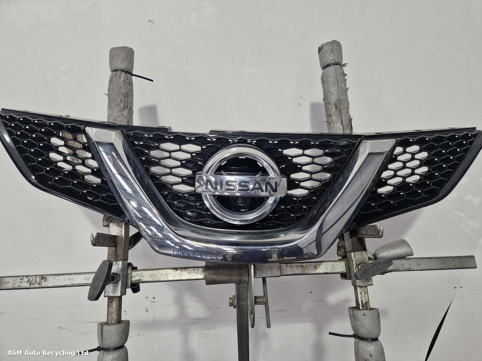 View Auto part Grille Nissan Qashqai 2015