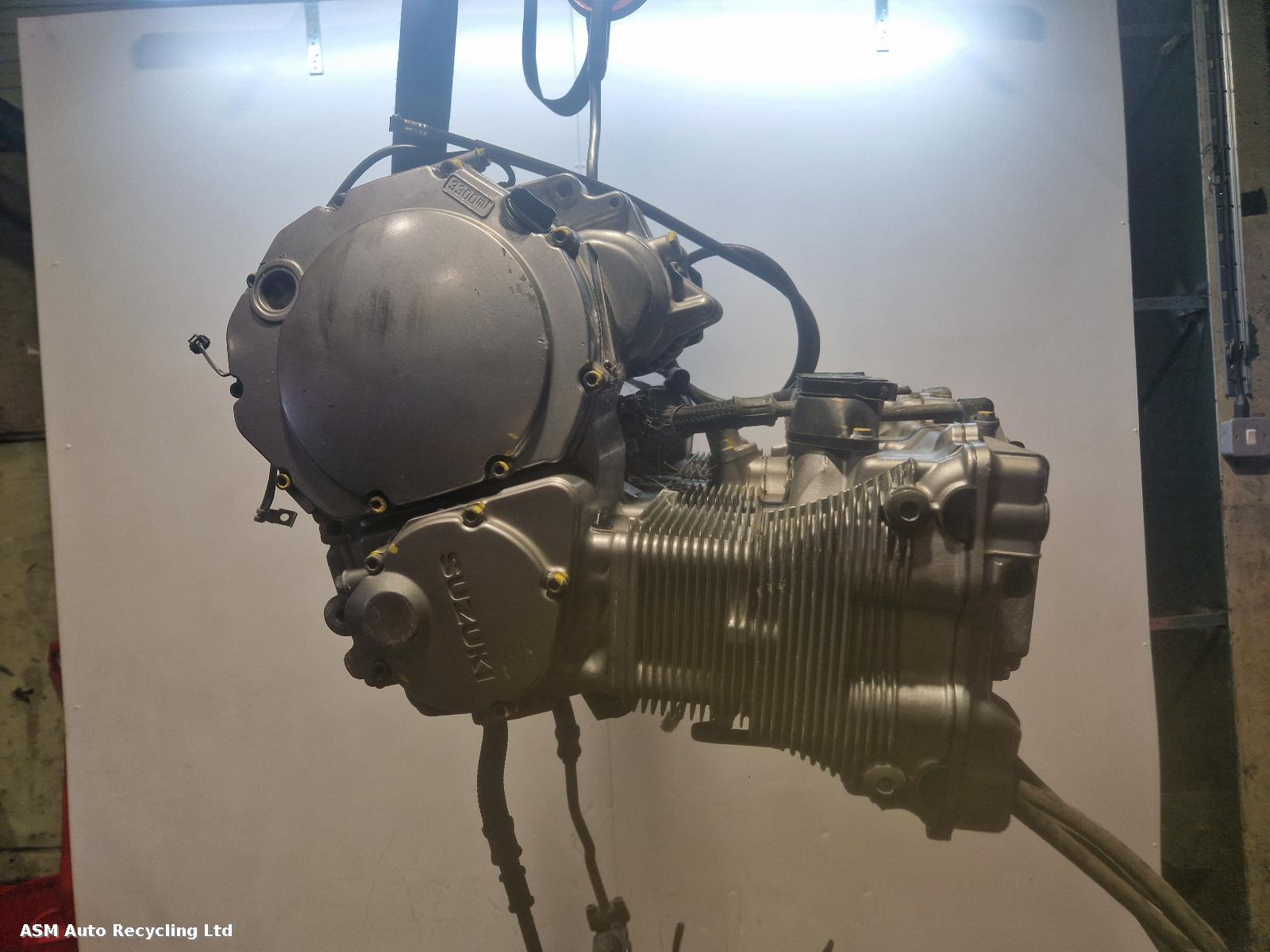 View Auto part Engine Suzuki Gsf 600 2004