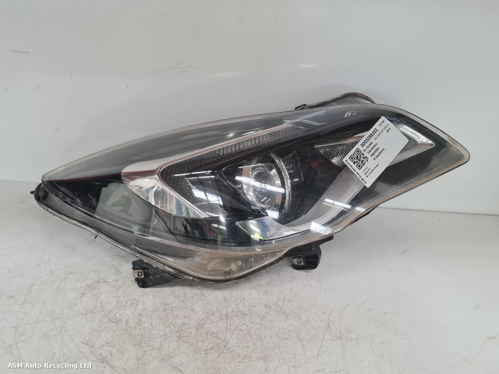 View Auto part R Headlamp Vauxhall Insignia 2015