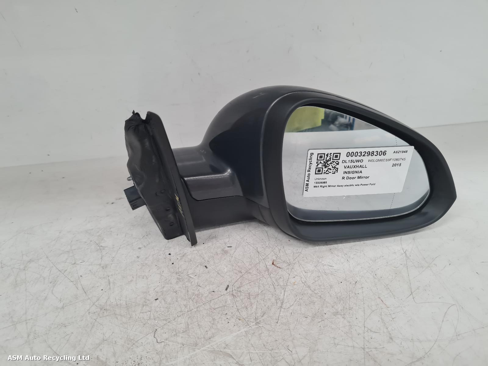 View Auto part R Door Mirror Vauxhall Insignia 2015