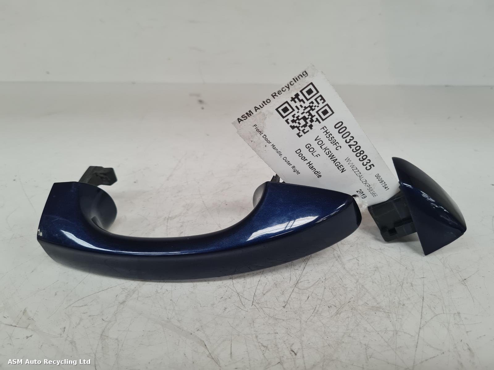View Auto part Door Handle Volkswagen Golf 2019
