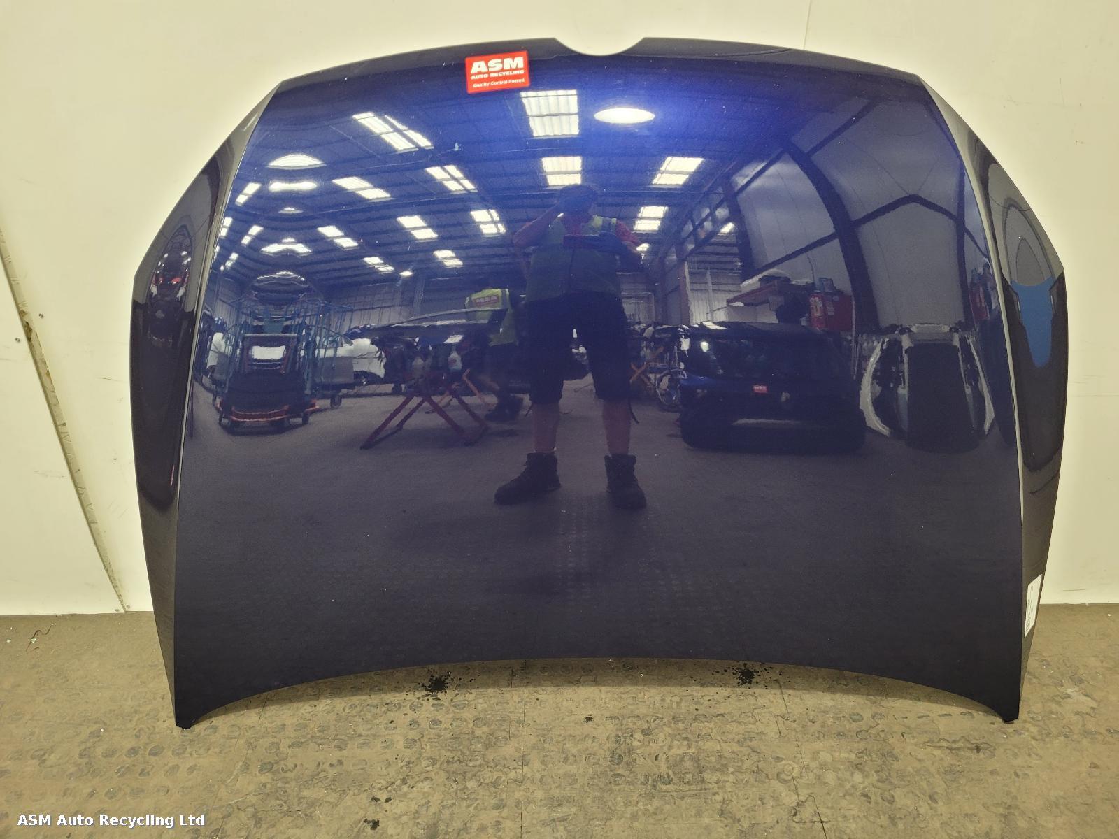 View Auto part Bonnet Volkswagen Golf 2019