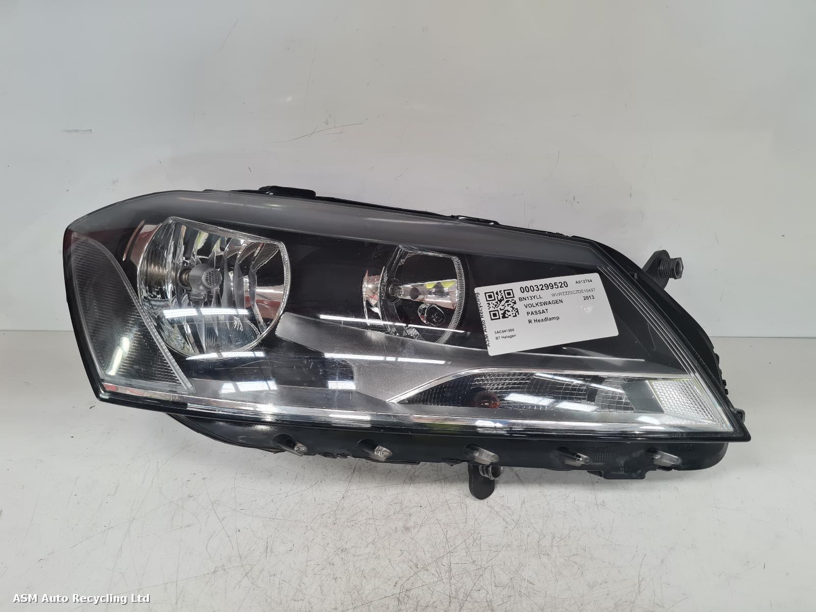 View Auto part R Headlamp Volkswagen Passat 2013