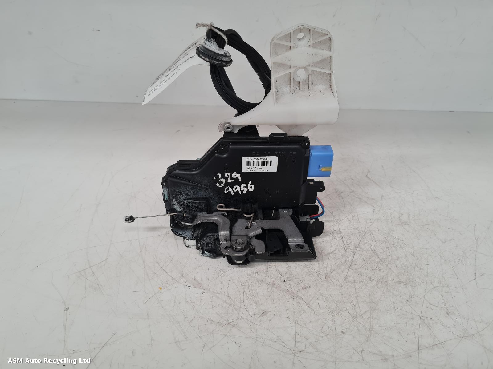 View Auto part Door Lock Assembly Volkswagen Caddy 2010