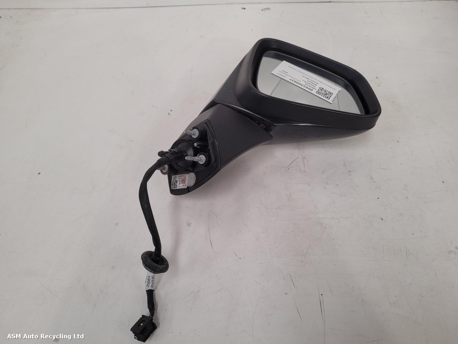 View Auto part R Door Mirror Vauxhall Mokka 2016