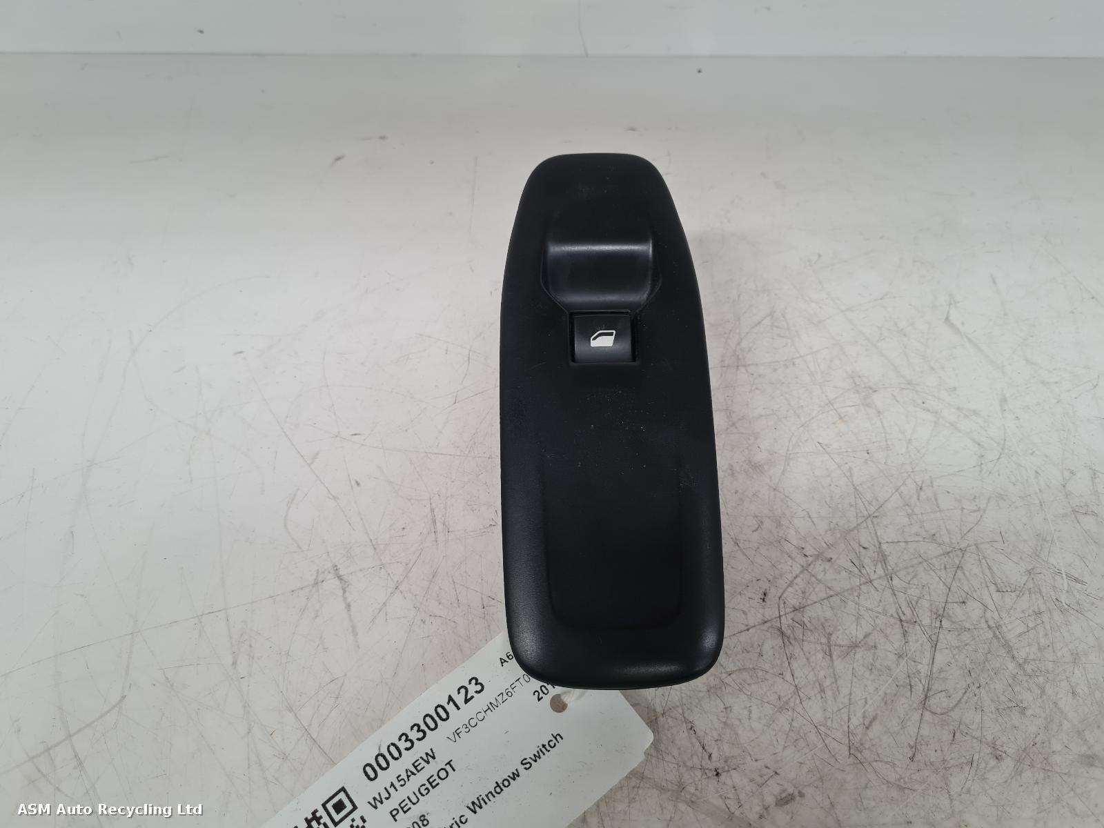 View Auto part Elect. Window Switch Peugeot 208 2015