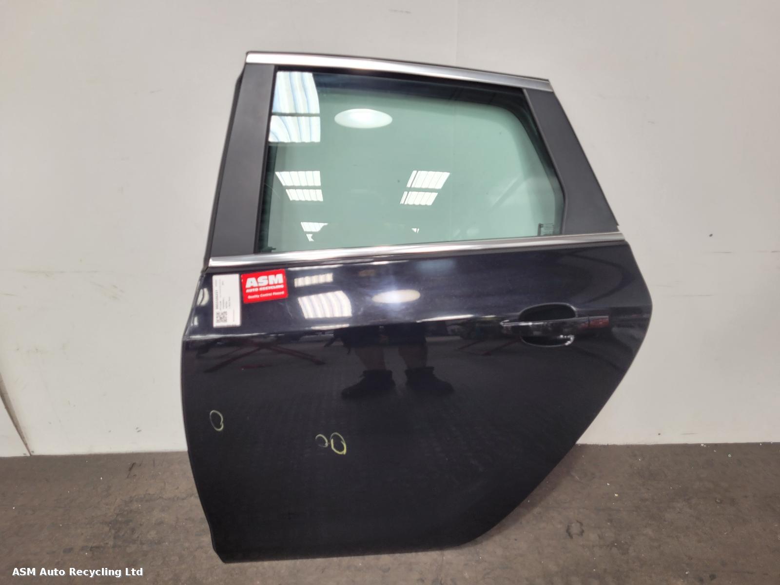 View Auto part L Rear Door Vauxhall Astra 2011