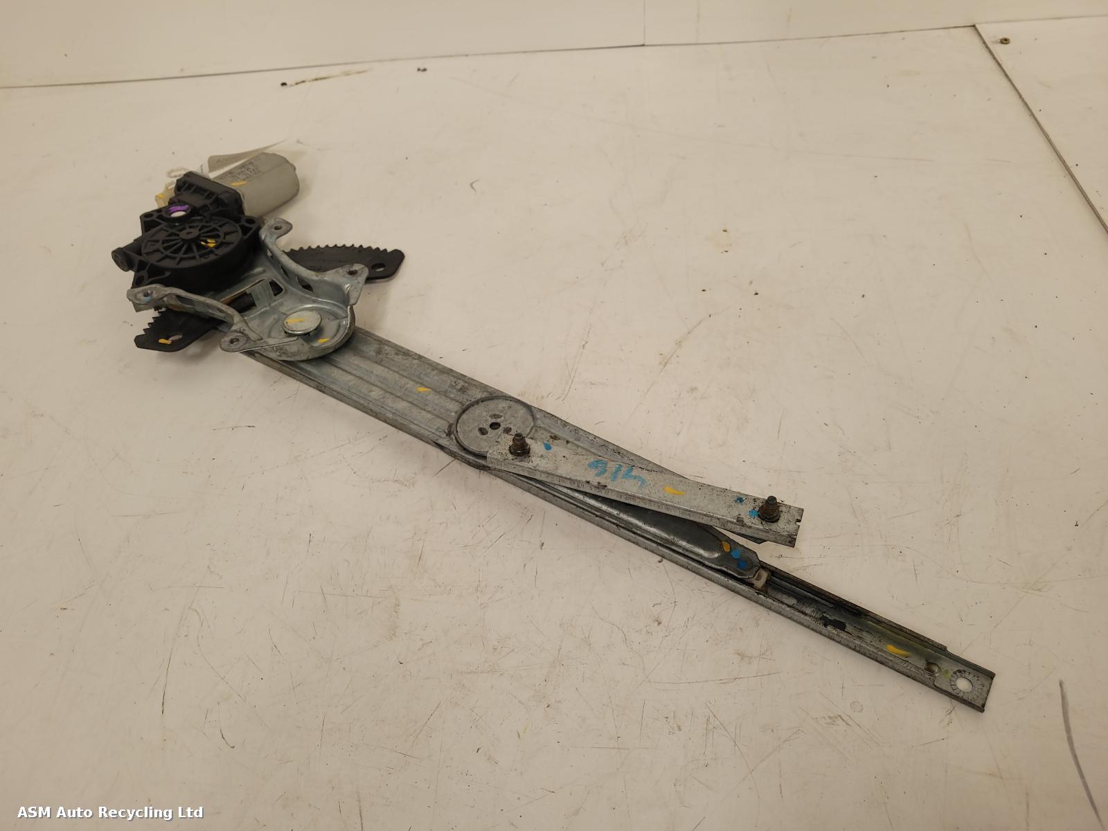 View Auto part RF Window Regulator Nissan Micra 2011