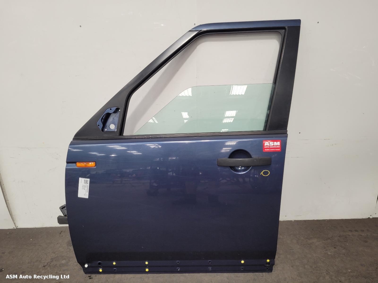 View Auto part L Front Door Land Rover Discovery 2005