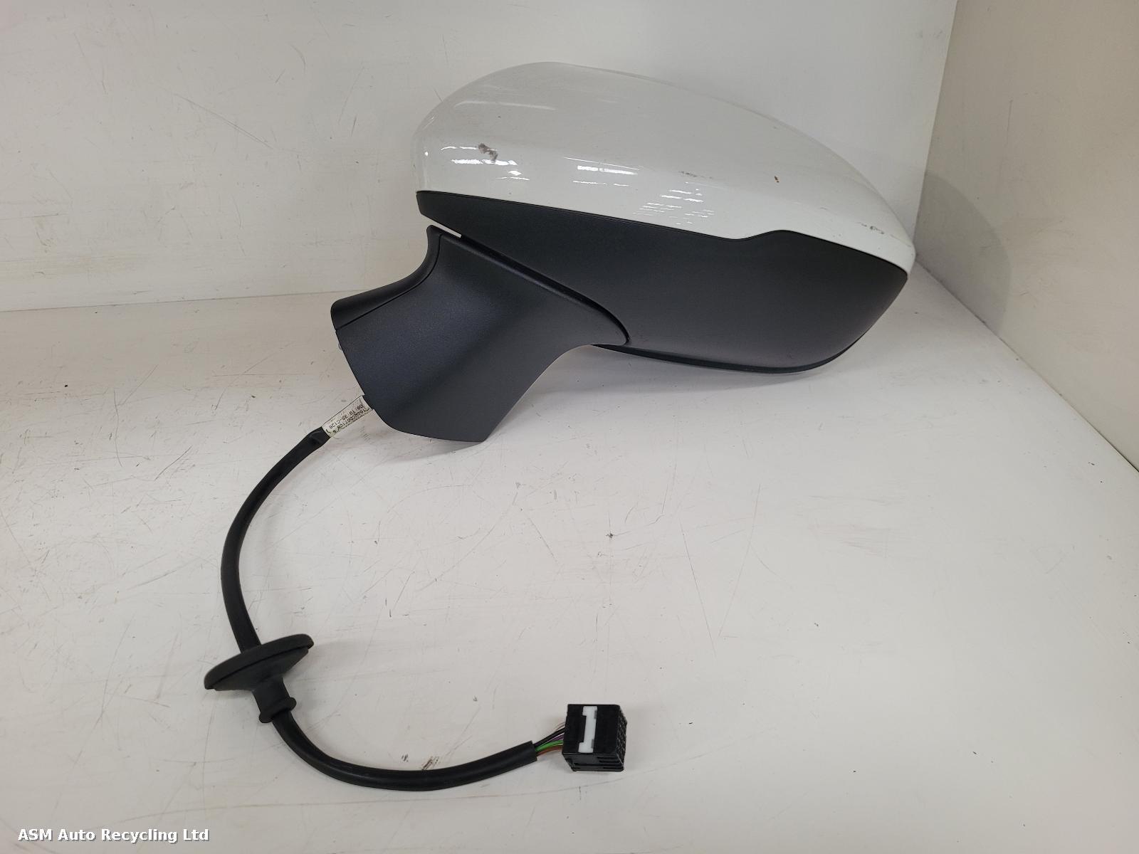 View Auto part L Door Mirror Vauxhall Astra 2016