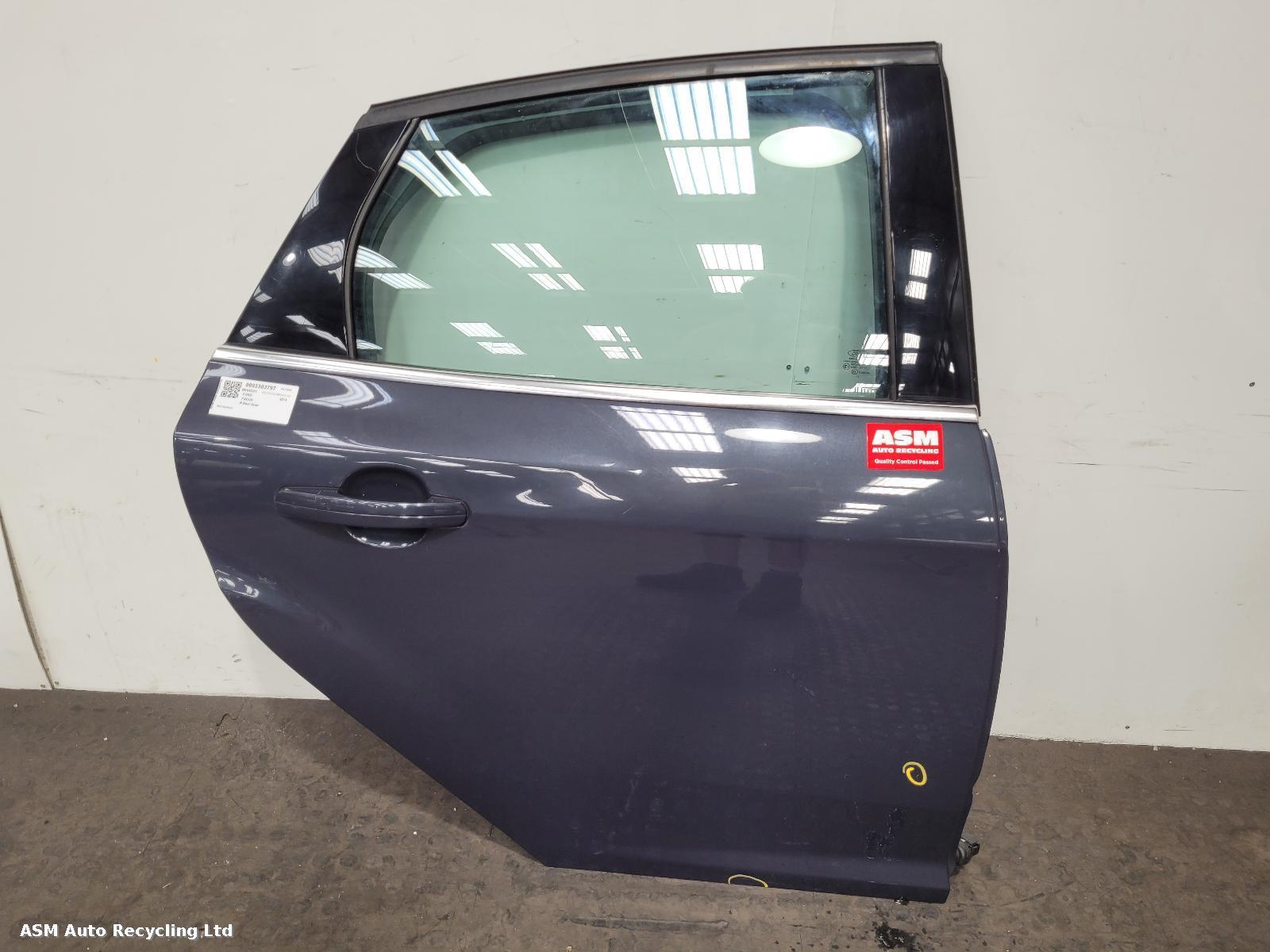 View Auto part R Rear Door Ford Focus 2013