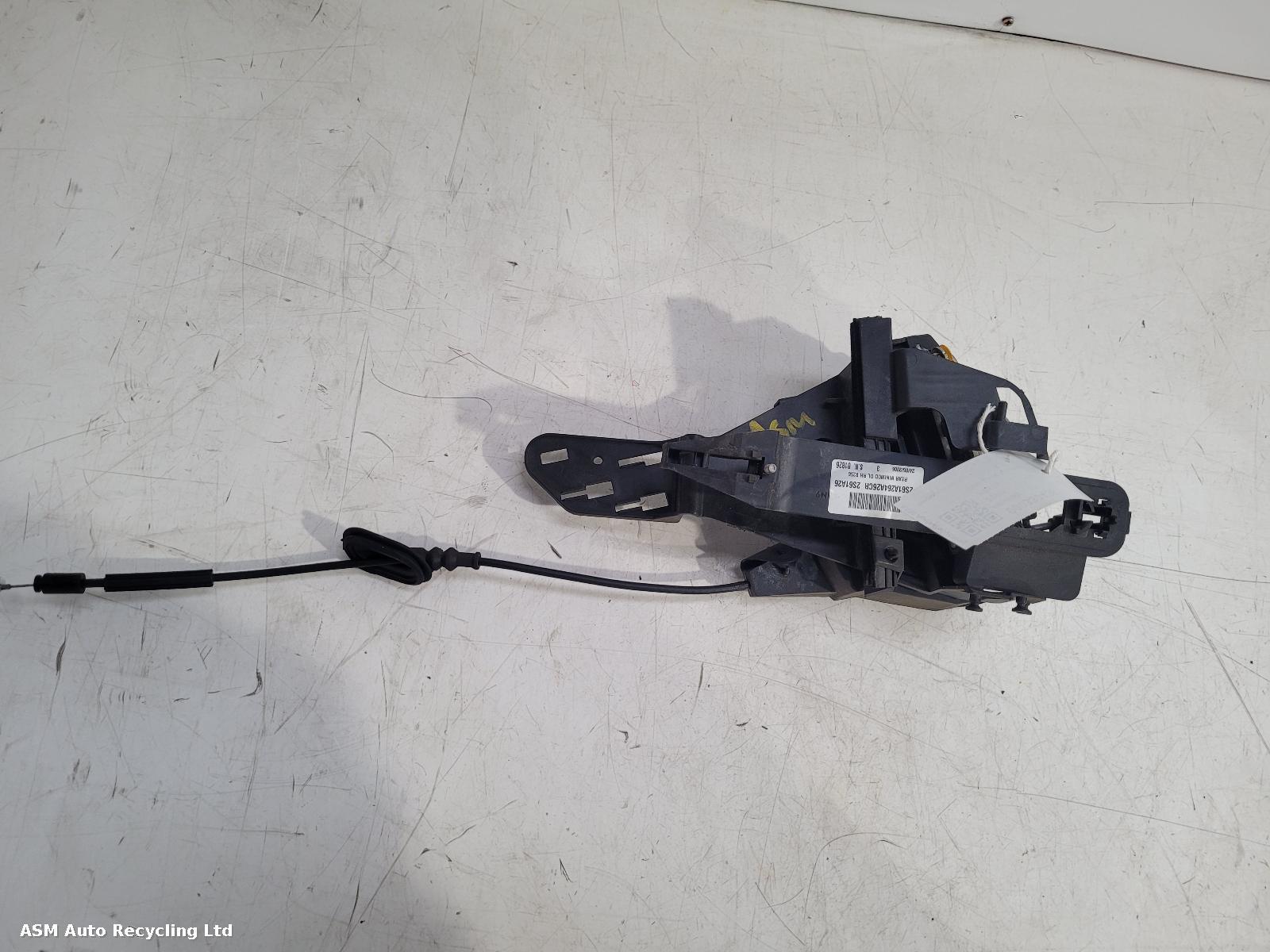 View Auto part Door Lock Assembly Ford Fiesta 2006
