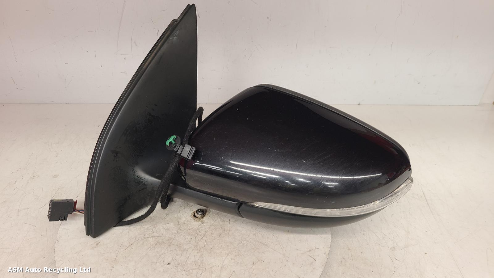 View Auto part L Door Mirror Volkswagen Golf 2010