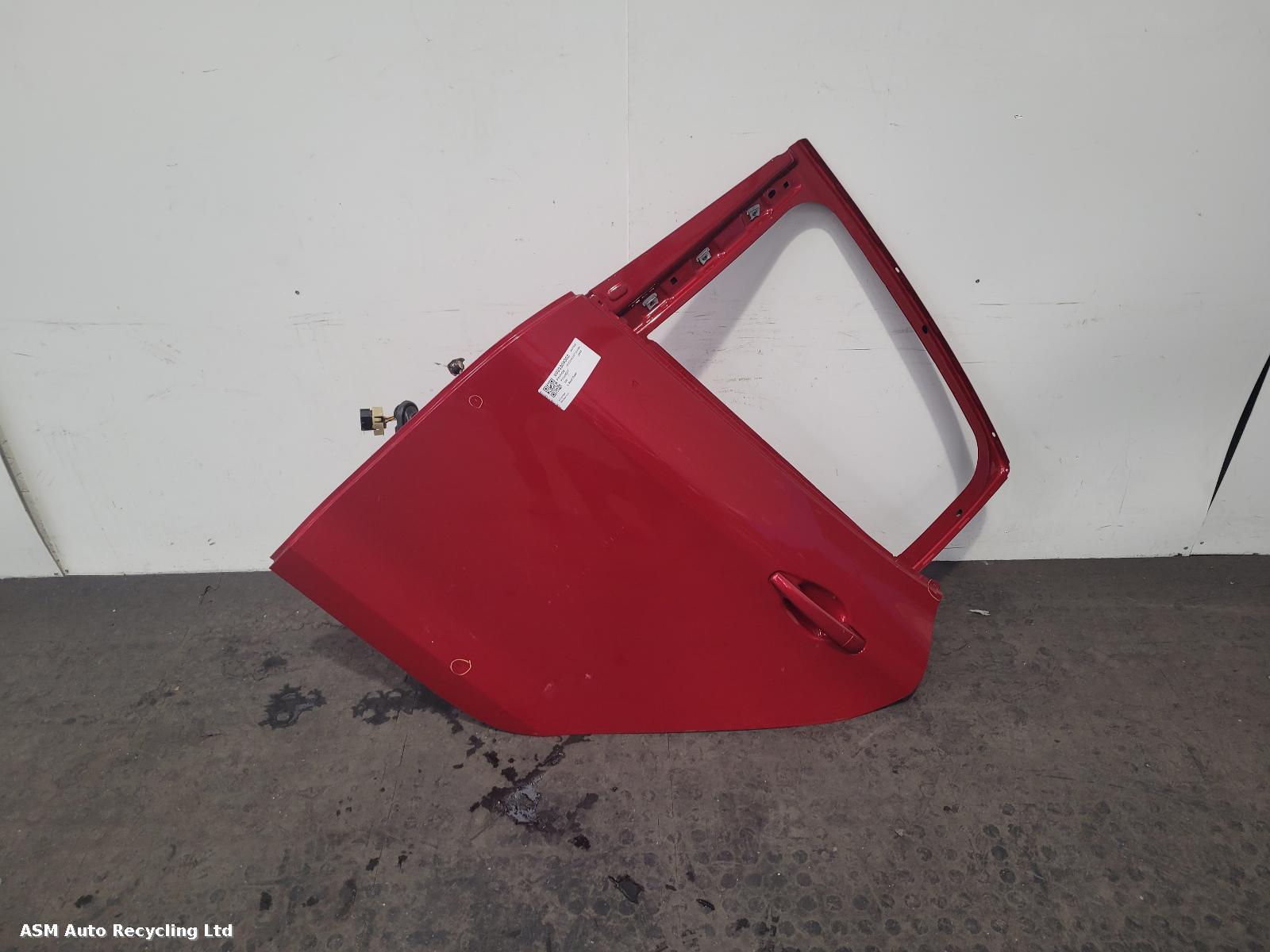 View Auto part L Rear Door Peugeot 208 2015