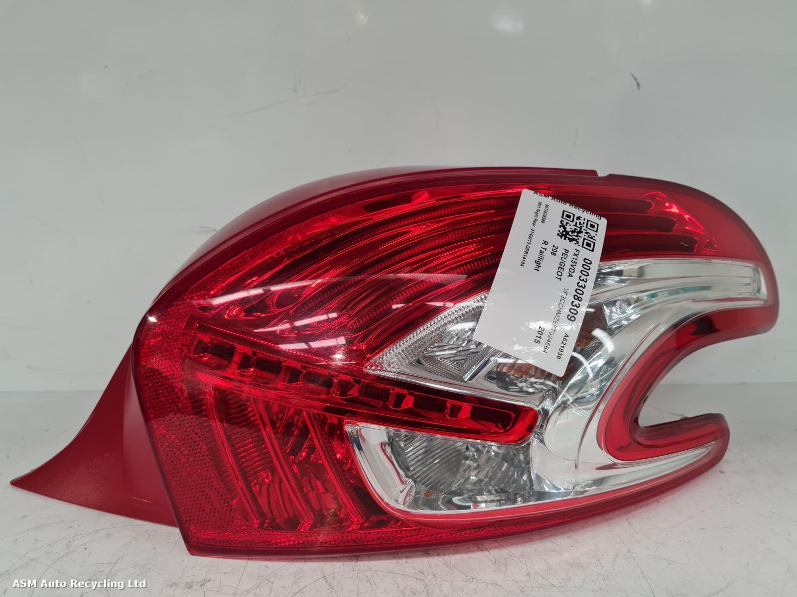 View Auto part R Taillight Peugeot 208 2015