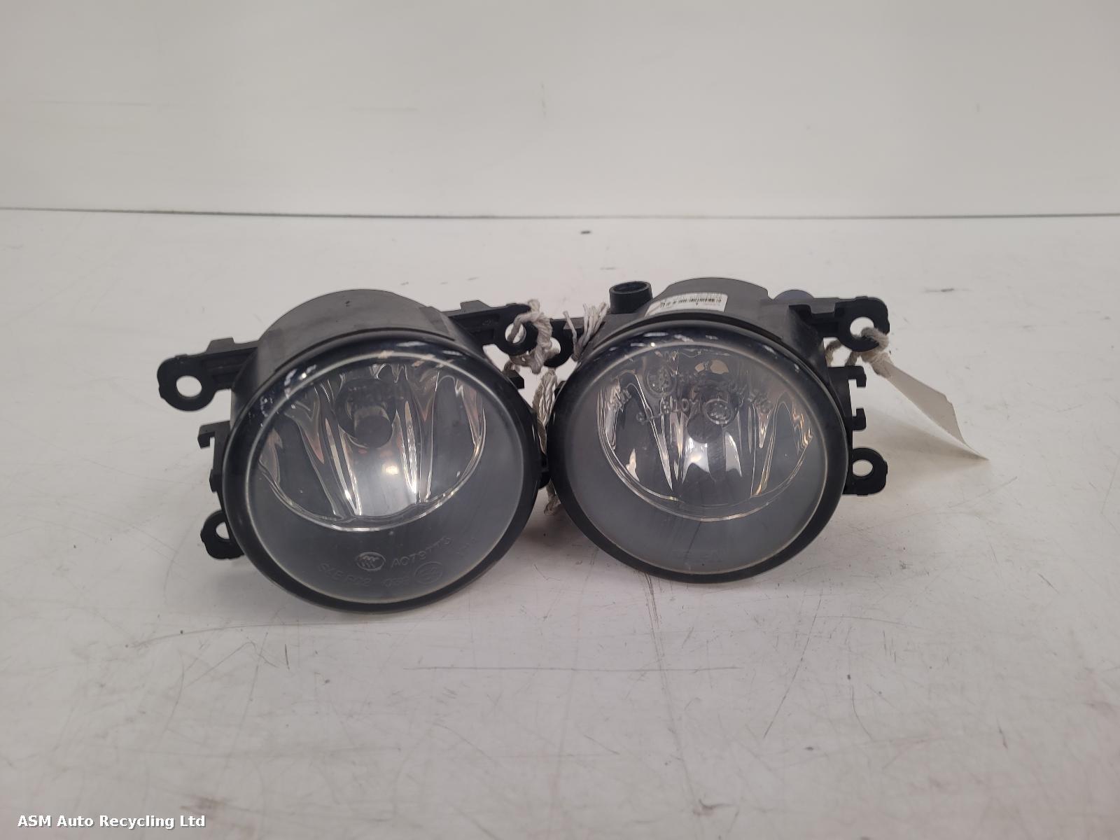 View Auto part Fog Lamp Ford Focus 2013