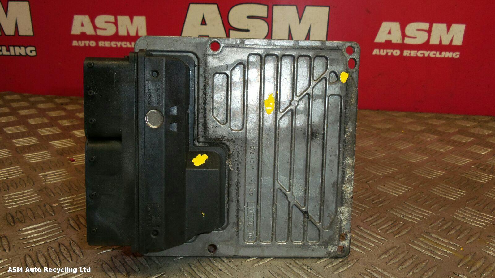 View Auto part ECU Mercedes C Class 2002