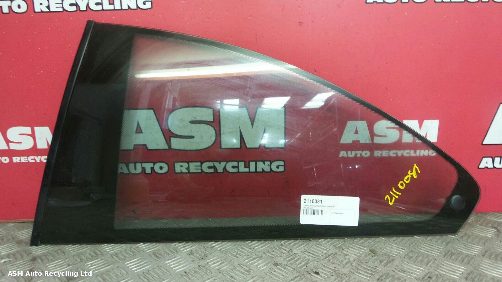 View Auto part LR Quarter Light Bmw 3 Series 2002