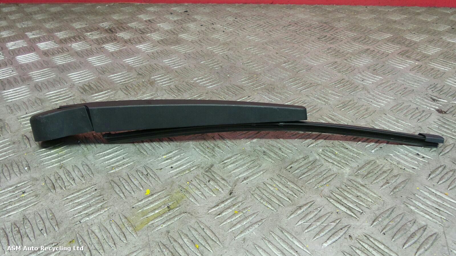 View Auto part Wiper Arm Bmw 3 Series 2011