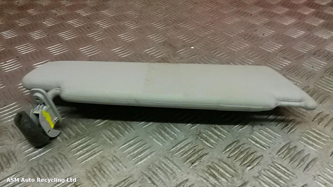 View Auto part Sun visor Volkswagen Golf 2000
