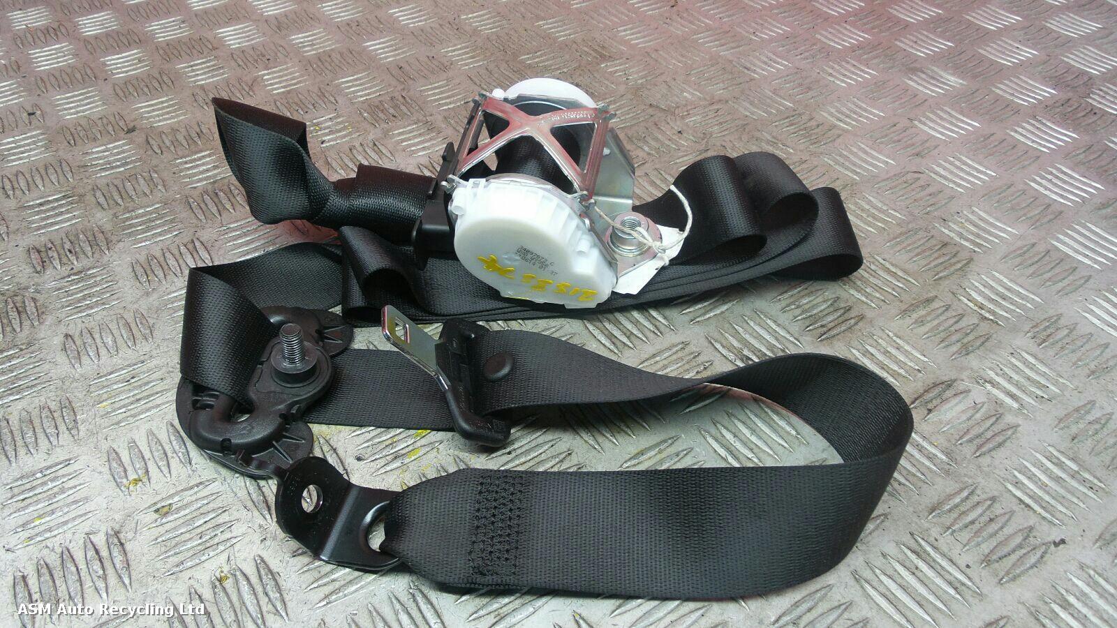 View Auto part Seat Belt Bmw 4 Series 2014