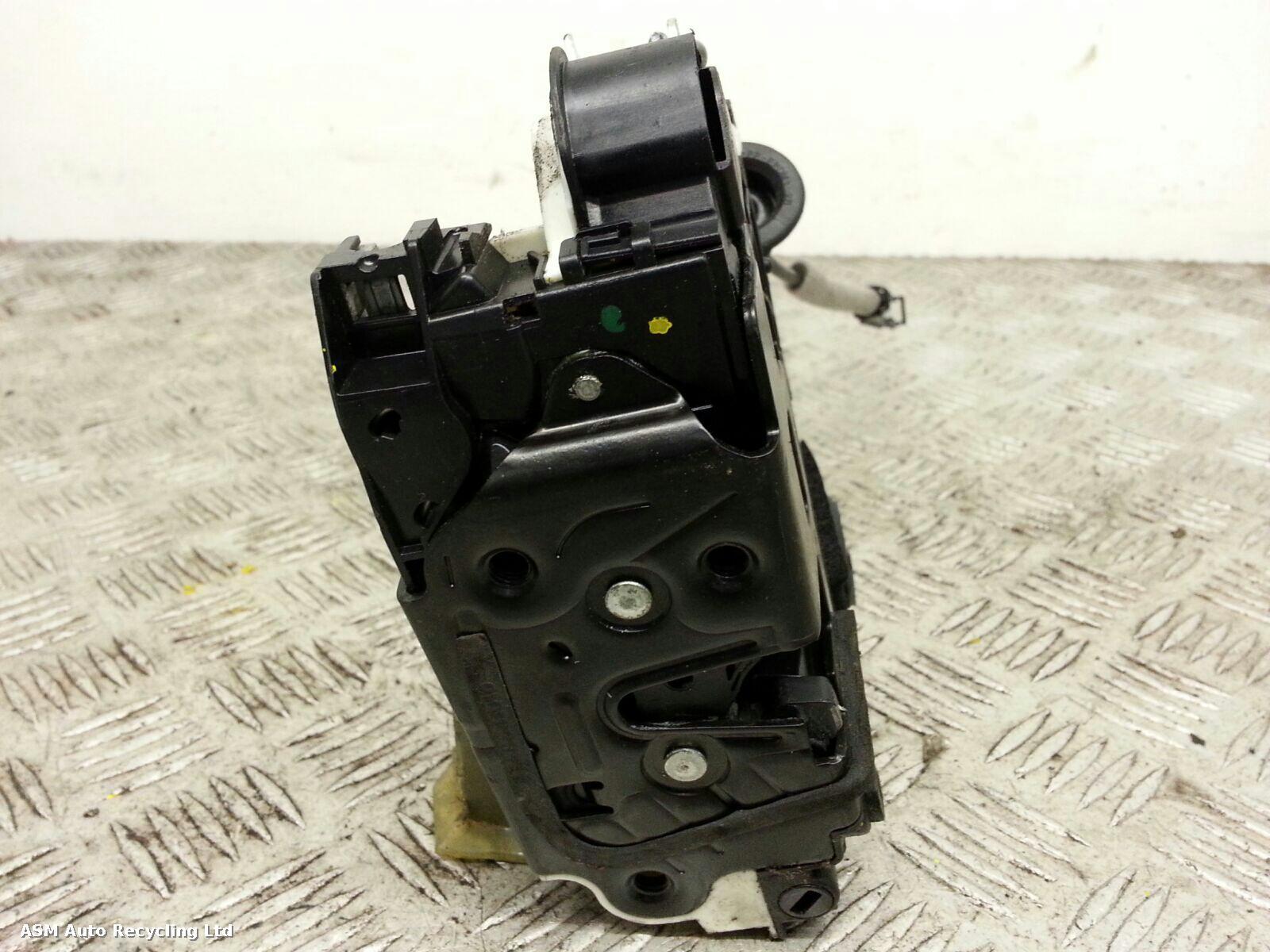 View Auto part Door Lock Assembly Volkswagen Polo 2015