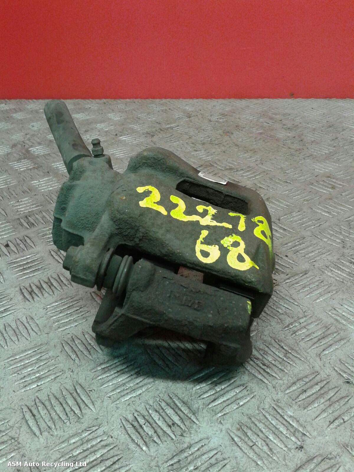 View Auto part Caliper Peugeot 307 2002